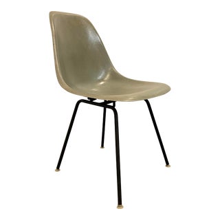 Mid Century Modern Eames Herman Miller Sea Foam Green Shell Chair For Sale