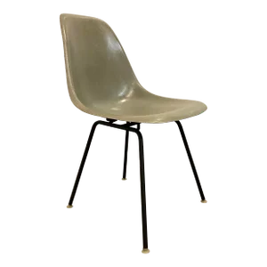 Mid Century Modern Eames Herman Miller Sea Foam Green Shell Chair