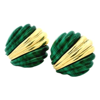Vintage 1970s 18k Gold Carved Malachite Sculptural Clip-on Earrings, Pair For Sale
