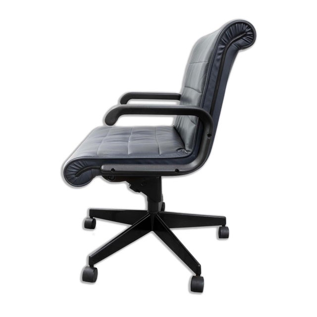 Contemporary Richard Sapper Navy for Knoll Office Chair on Wheels For Sale - Image 3 of 10