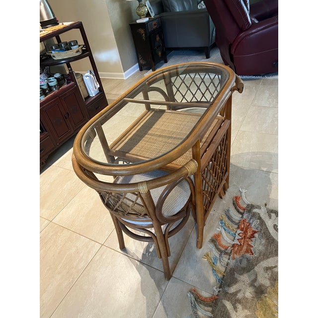 Vintage Rattan Honeymoon Table & 2 Chairs – Nesting Bistro Set W/ Glass Top For Sale - Image 6 of 8