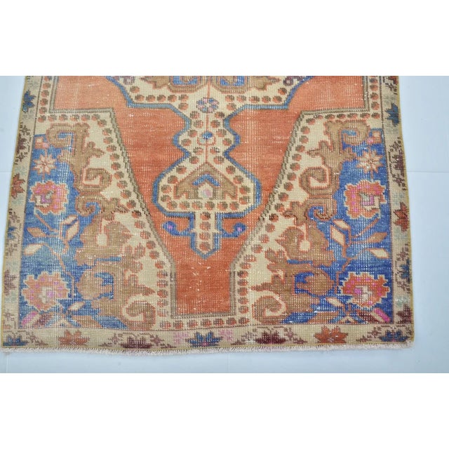 1950s Oushak Floor Wool Area Carpet For Sale - Image 5 of 10
