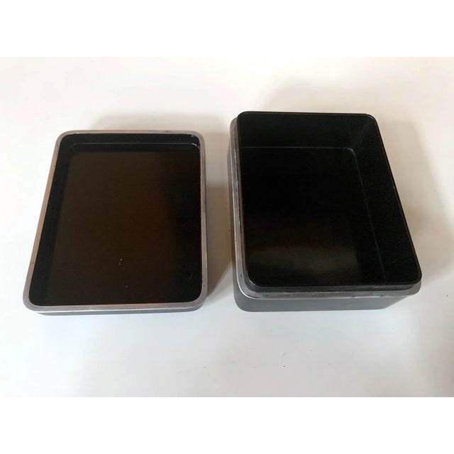 Japanese Rinpa Style Lacquer Box Meiji Period For Sale In Atlanta - Image 6 of 11