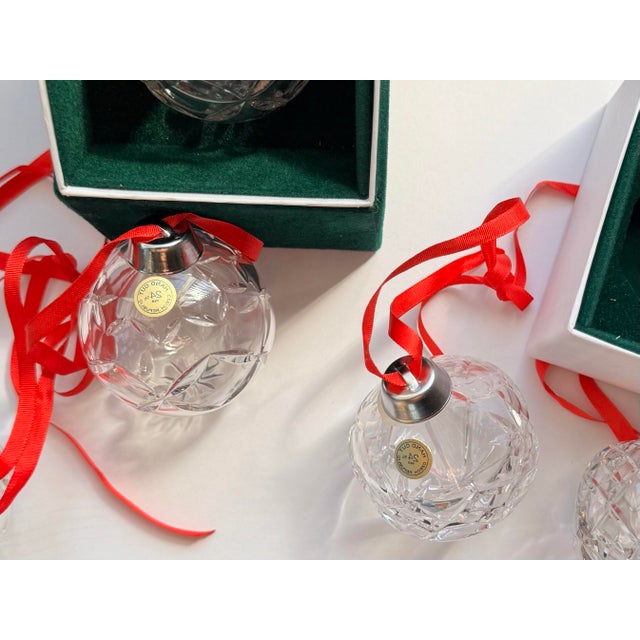 Hollywood Regency Vintage Tree Ornaments Set of 5 Elegantly Hand Cut Czech Lead Crystal For Sale - Image 3 of 7