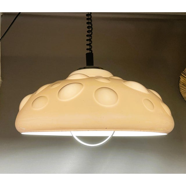 Mushroom Colored Acrylic Retractable Pull Down Dining Room Pendant Lamp, 1970s For Sale - Image 9 of 18