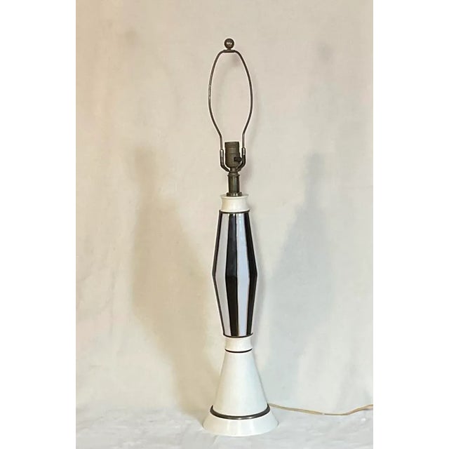Early 20th Century Deco Modern Art Glass Table Lamp For Sale - Image 11 of 11