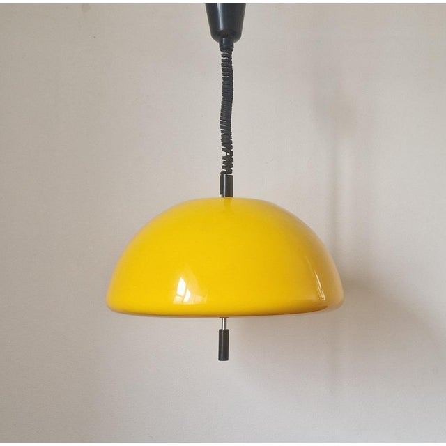 Yellow Mid-Century Space Age Yellow Pendant by Harvey Guzzini for Meblo, Italy, 1970s For Sale - Image 8 of 17
