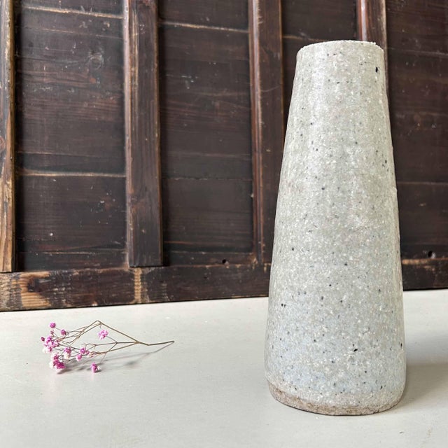 Mid-Century Modern Minimalist Ikebana Flower Vase, Japan, 1970s For Sale - Image 3 of 13