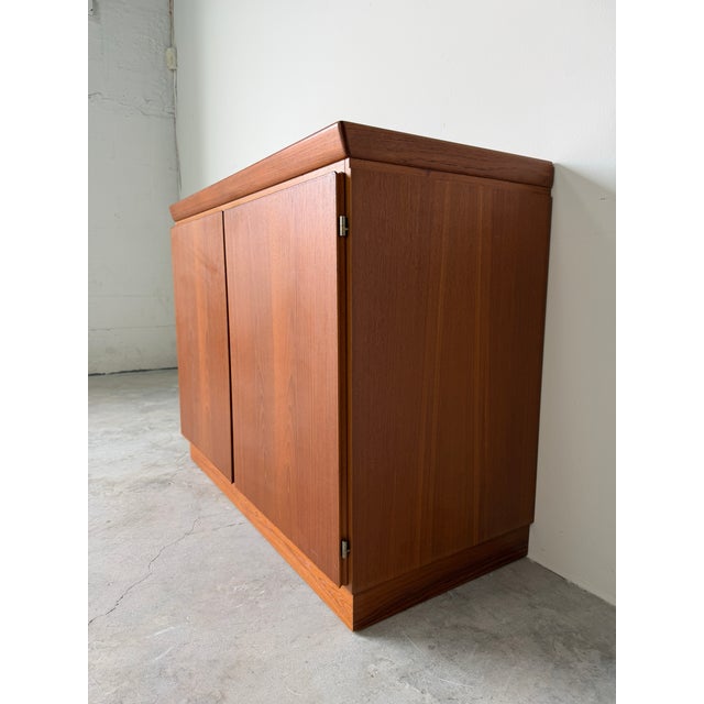 1960s 1960s Mid Century Skovby Møbelfabrik Danish Teak Cabinet – Made in Denmark For Sale - Image 5 of 18