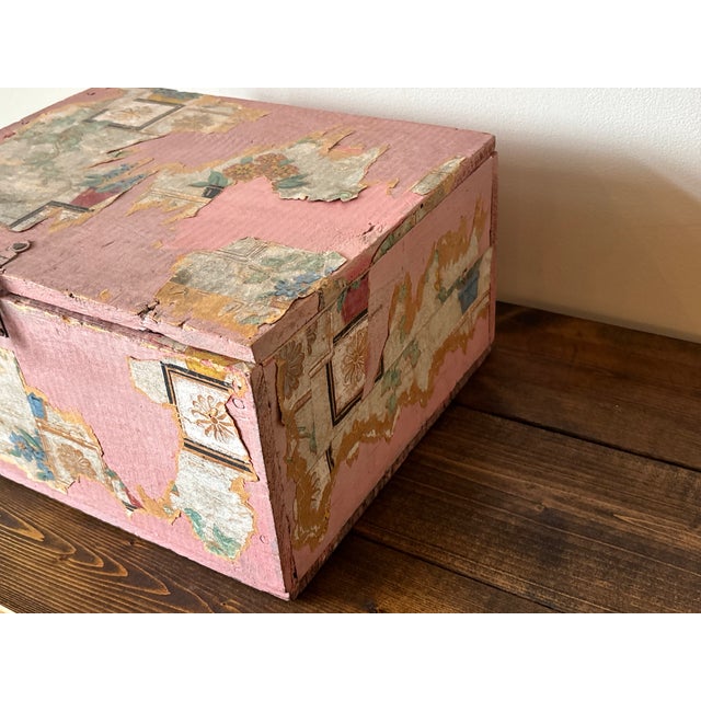 Late 19th Century Antique Pink Wooden Box For Sale - Image 5 of 10