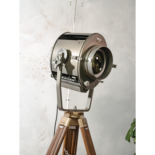 1960s Large Industrial Theater Spotlight Floor Lamp from ADB, Belgium, 1960s For Sale - Image 5 of 18