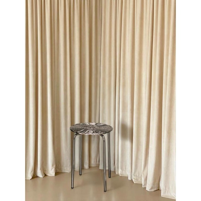 Silver El 01 Stool in Metal-Plated Hand-Woven Wicker by Caspal For Sale - Image 8 of 9