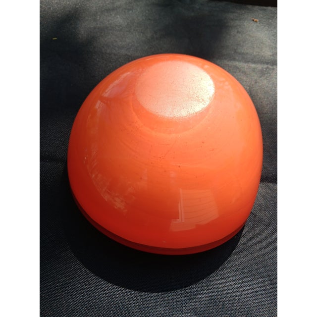 Murano 1960s Orange Murano Alfredo Barbini Attributed Bullicante Ashtray For Sale - Image 4 of 5
