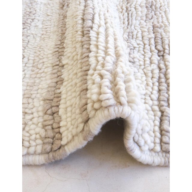 Mid-Century Modern Moroccan Kilim Beni Ourain Rug - 5.2 X 3.2 Ft For Sale - Image 3 of 9