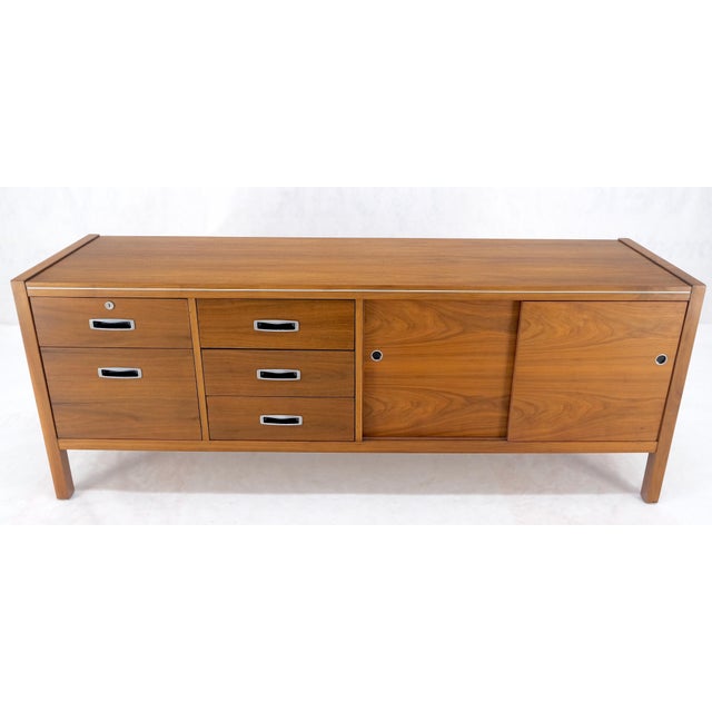 Drexel Walnut Mid Century Modern Long Credenza Sliding Doors 5 Drawer File For Sale - Image 6 of 11