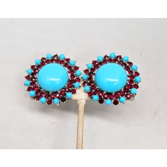Trifari Vintage 1950s Signed Crown Trifari Big Cabochon Faux-Turquoise & Faux-Garnet Clip Earrings-2 Pieces For Sale - Image 4 of 8