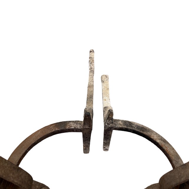 Brown Antique Arts & Crafts Bradley & Hubbard Floral Medallion Cast Iron Andirons – Pair (C. 1890–1920) For Sale - Image 8 of 8