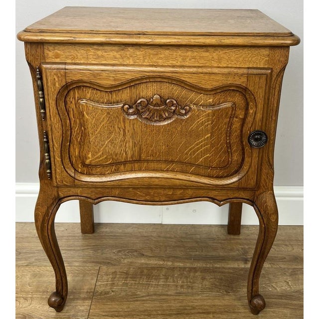 Vintage French Louis Style Oak Nightstands, Set of 2 For Sale - Image 3 of 12