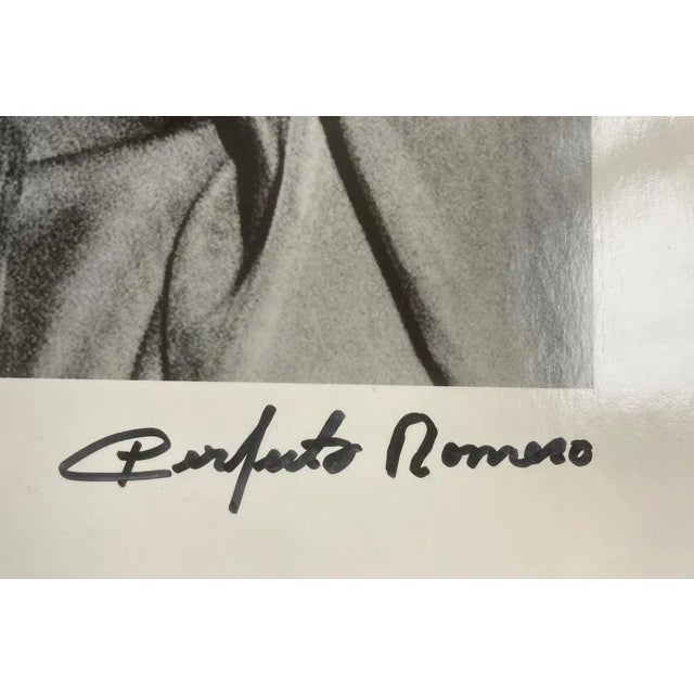 Perfecto Romero (born in 1936) Che Guevara with a cigar Posterior silver print signed on the lower right margin. Superb...