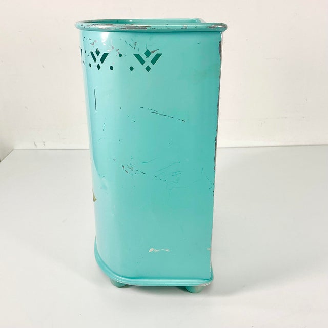 Turquoise 1950s Vintage Hollywood Regency Boho Chic Turquoise Handpainted Flora Metal Wastebasket For Sale - Image 8 of 18