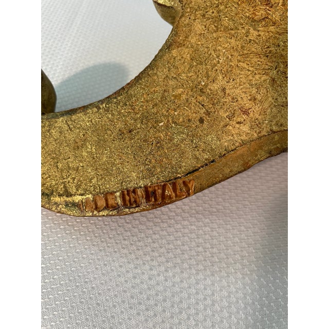 Gold Single Vintage Mid 20th Century Italian Giltwood Wall Shelf Bracket For Sale - Image 8 of 10