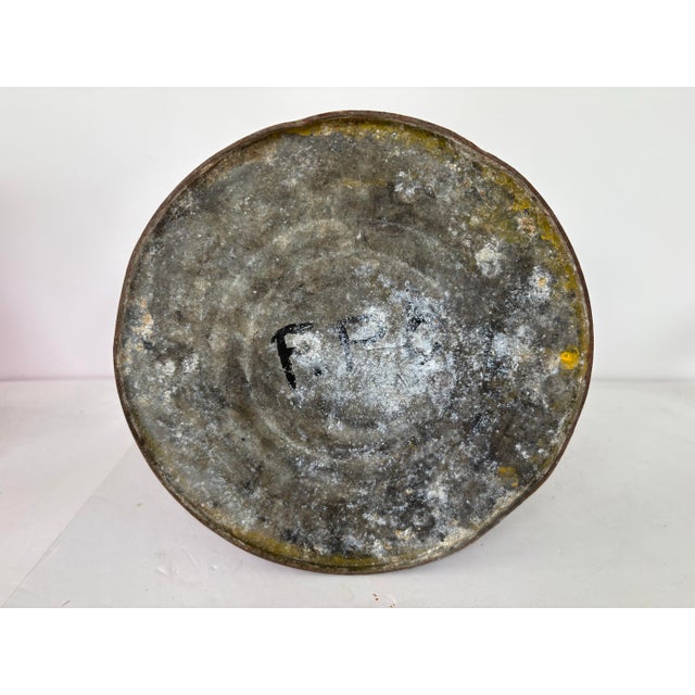 Early 20th-Century Galvanized Metal Oil Can With Wooden Handle For Sale - Image 10 of 11