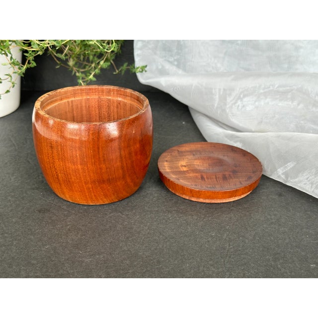 1960s Decorative Hand Turned Wooden Box With Lid For Sale - Image 5 of 12