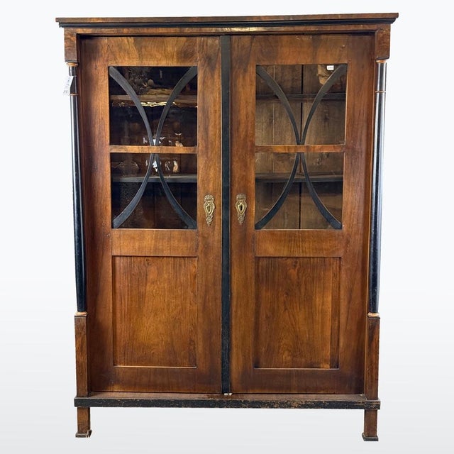 Biedermeier Walnut Display Cabinet, 1830s For Sale - Image 3 of 6