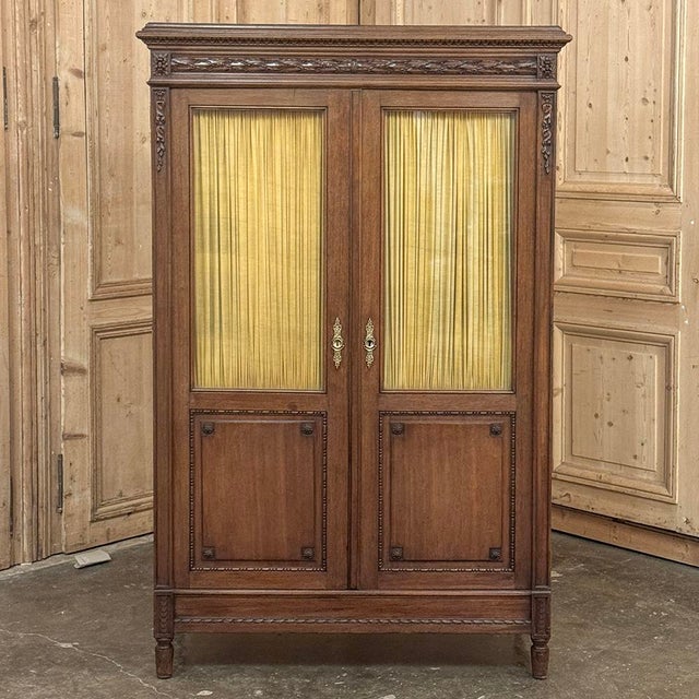 French Antique French Louis XVI Vitrine ~ Petite Bookcase ~ Bibliotheque For Sale - Image 3 of 16