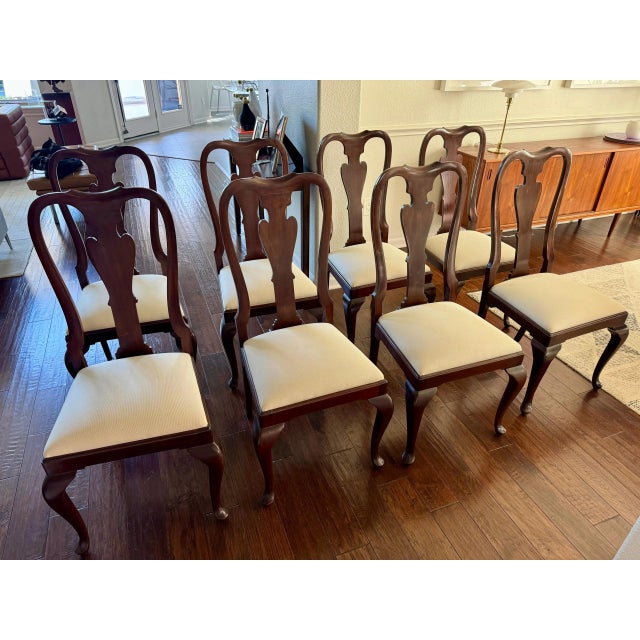 Queen Anne Set of 8 Vintage Queen Anne Style Dining Chairs For Sale - Image 3 of 6
