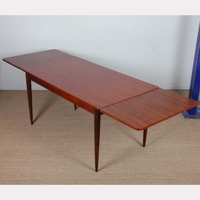 Rectangular Extendable Teak Dining Table, 1970s, in Good conditions. Designed 1970 to 1979