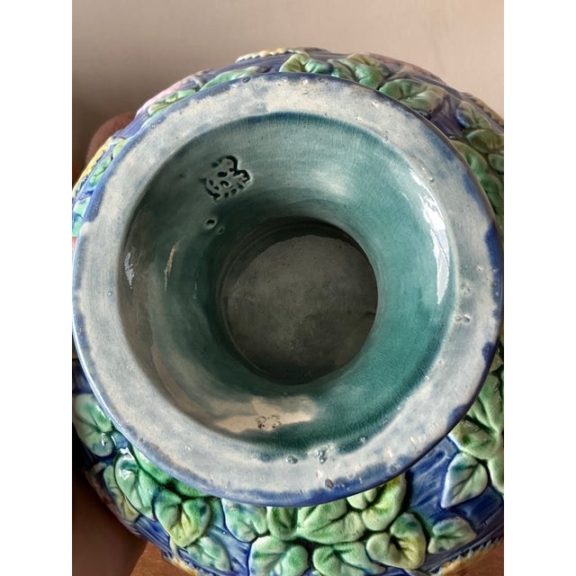 Ceramic Vintage Regency Smith and Hill Footed Majolica Bowl For Sale - Image 7 of 7