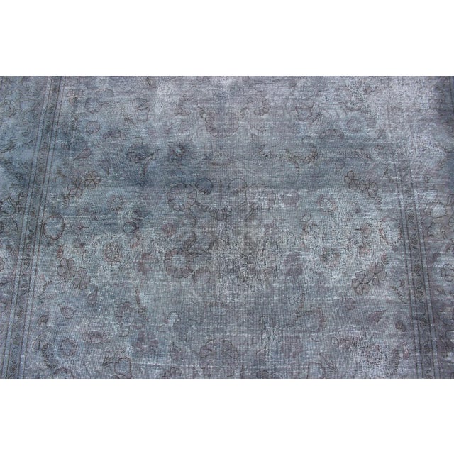 Keivan Woven Arts Vintage Indian Amritsar Rug in Gray Tones and Brown Highlights For Sale In Atlanta - Image 6 of 13