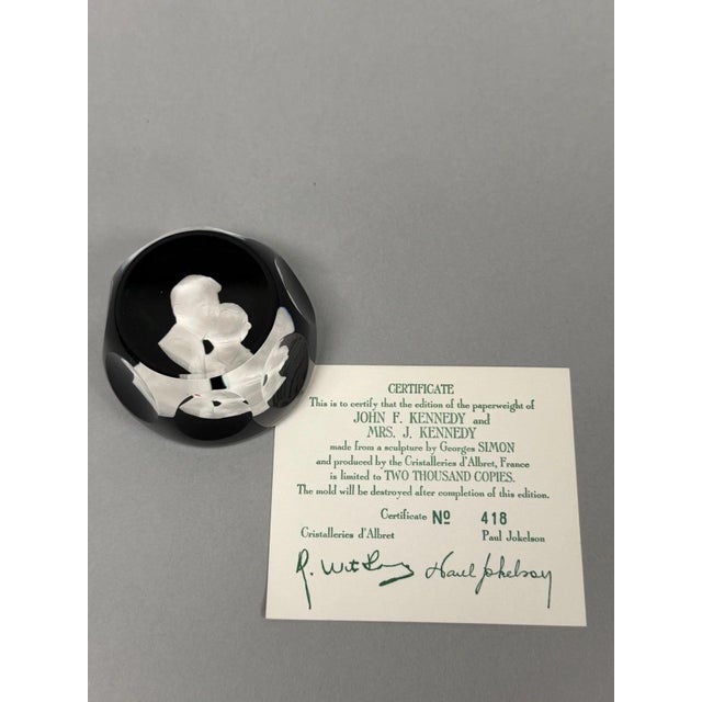 Late 20th Century Cristal d'Albret France JFK Jackie Kennedy Sulphide Paperweight Faceted Green For Sale - Image 9 of 9