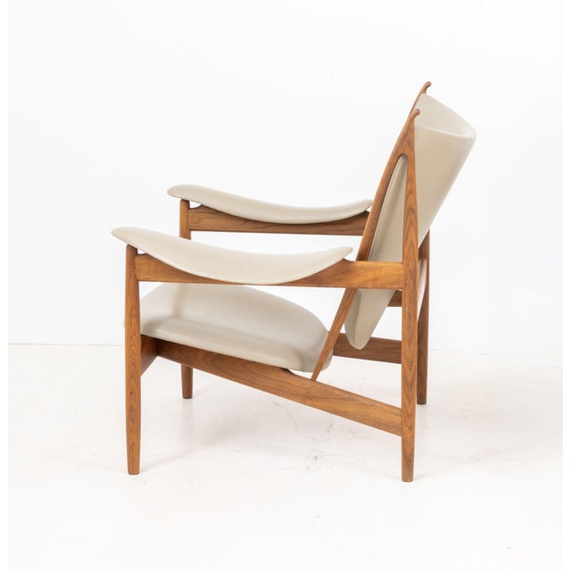 Wood Finn Juhl "Chieftain" Lounge Chair For Sale - Image 7 of 9