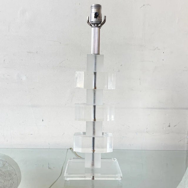 Plastic Mid Century Modern Stacked Lucite Table Lamp For Sale - Image 7 of 7
