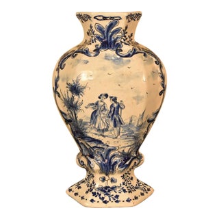 Blue and White Delft Bombe' Form Vase For Sale
