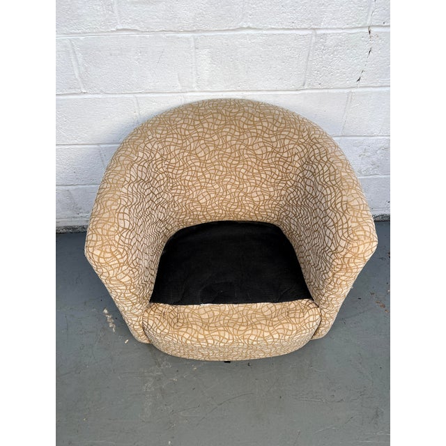 Textile Mid 20th Century Par of Comfortable Mid-Century Modern Swivel Chairs For Sale - Image 7 of 9