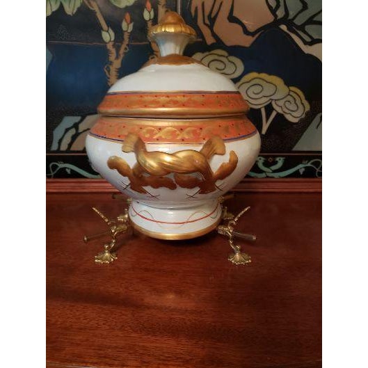 A beautiful Lowestoft porcelain tureen reproduction of an 18th century (England 1757-1802) produced circa 1950 by...