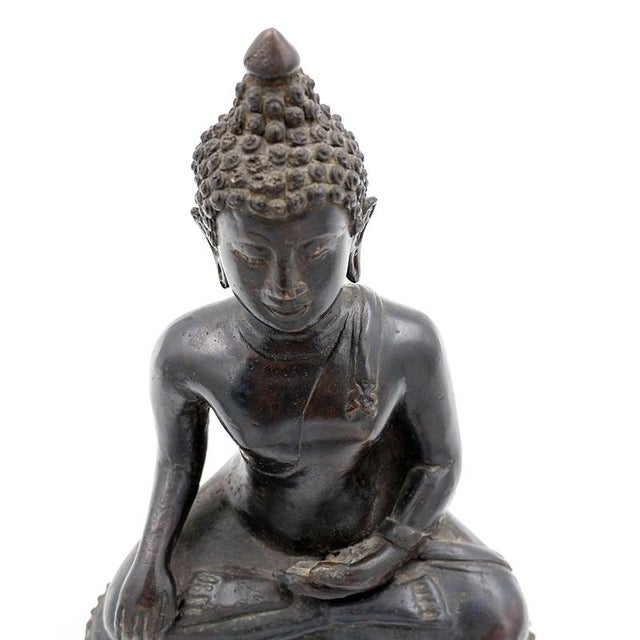 Buddha Calling the Earth to Witness Bronze For Sale - Image 4 of 15