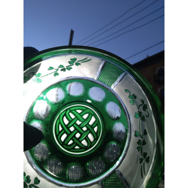 1980s Celtic Knot Irish Crystal Bowl Green Cut-to-Clear Shamrocks on Frosted Panels For Sale - Image 13 of 15