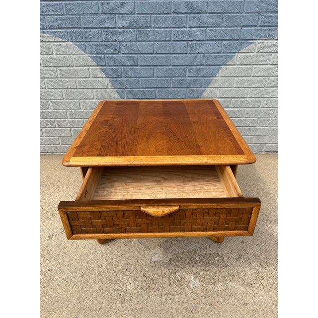 Lane Furniture Lane Perception Side Table, 1965 For Sale - Image 4 of 10
