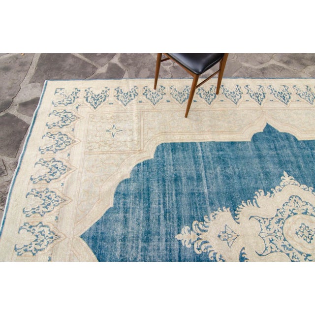 1940s Medallion Blue Beige Floral Distressed Rug Hand Knotted Wool Area Rug 1940s - 9'6” x 13'1" For Sale - Image 9 of 10