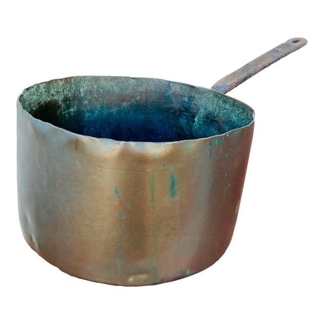 Mid 19th Century Large Copper Saucepan For Sale