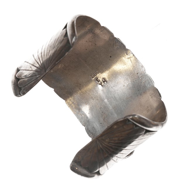 7.5" Eugene & Yvonne Mahooty Zuni Cuff bracelet with chunky turquoise For Sale In Austin - Image 6 of 10
