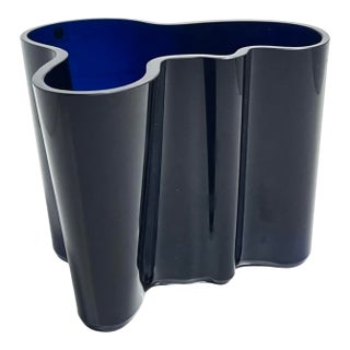 1980s Finnish Glass Vase by Alvar Aalto For Sale