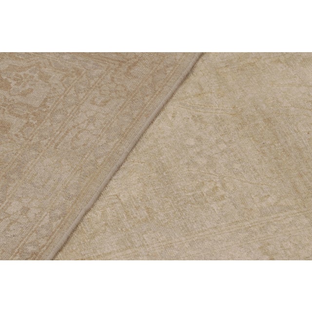 Beige Rug & Kilim's Modern Rug in Ghostly Beige Medallion For Sale - Image 8 of 8