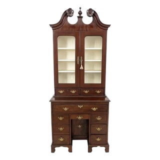 18th Century Irish Mahogany Secretaire Cabinet Attributed to Christopher Hearn For Sale