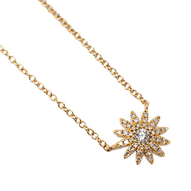 Modern Ladies 14k Yellow Gold 0.23ct Diamond Adjustable Chain Sunburst Pendant Necklace For Sale - Image 3 of 8