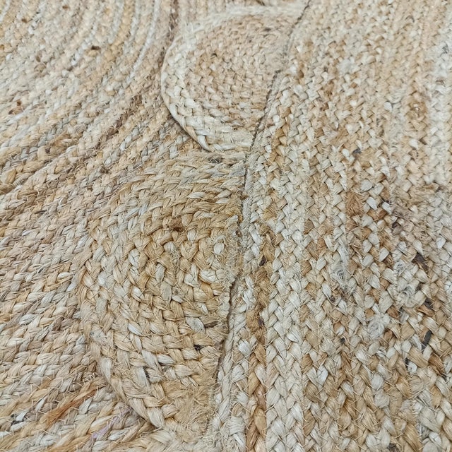 Organic Handwoven Jute Round Doormat With Scalloped Detailing For Sale - Image 6 of 13